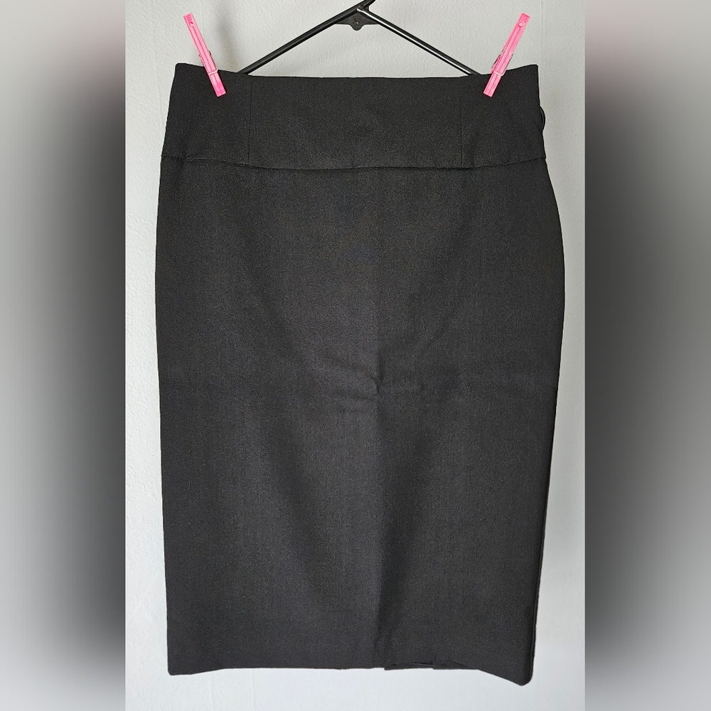 Worthington Classic Black Pencil Skirt